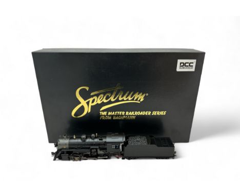 HO Spectrum (Bachmann USA) DCC On Board black 2-8-0 painted (unlettered) locomotive and tender No. 83601, generally excellent