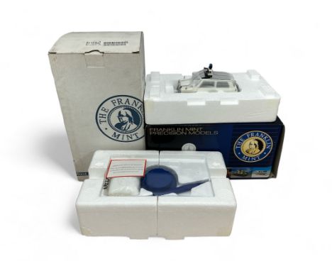 Franklin Mint 1/24th scale 1967 Morris Mini Cooper Police No. B11E842, generally excellent in excellent box with card outer b