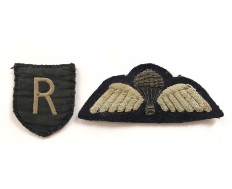 (2) R Force WW2 cloth formation sign and Parachute wing. Good scarce embroidered examples.