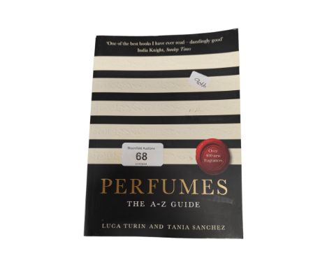 BOOK PERFUMES THE A-Z GUIDE 