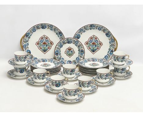 Haviland &amp; Co, Limoges. A rare 34 piece Early 20th Century tea service by haviland &amp; Co, Limoges France.