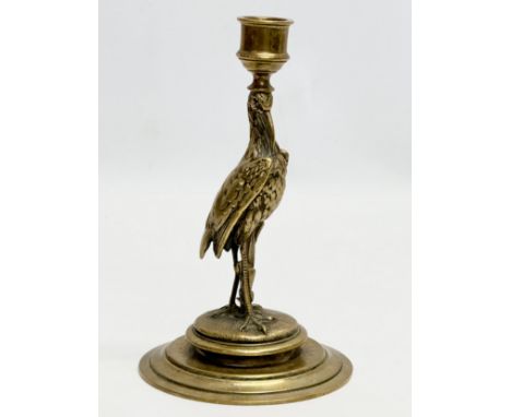 A good quality Early 20th Century brass candlestick. 12.5x20cm