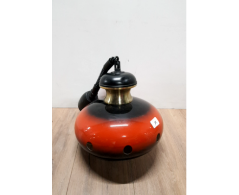 1970S RISE AND FALL LIGHT FITTING