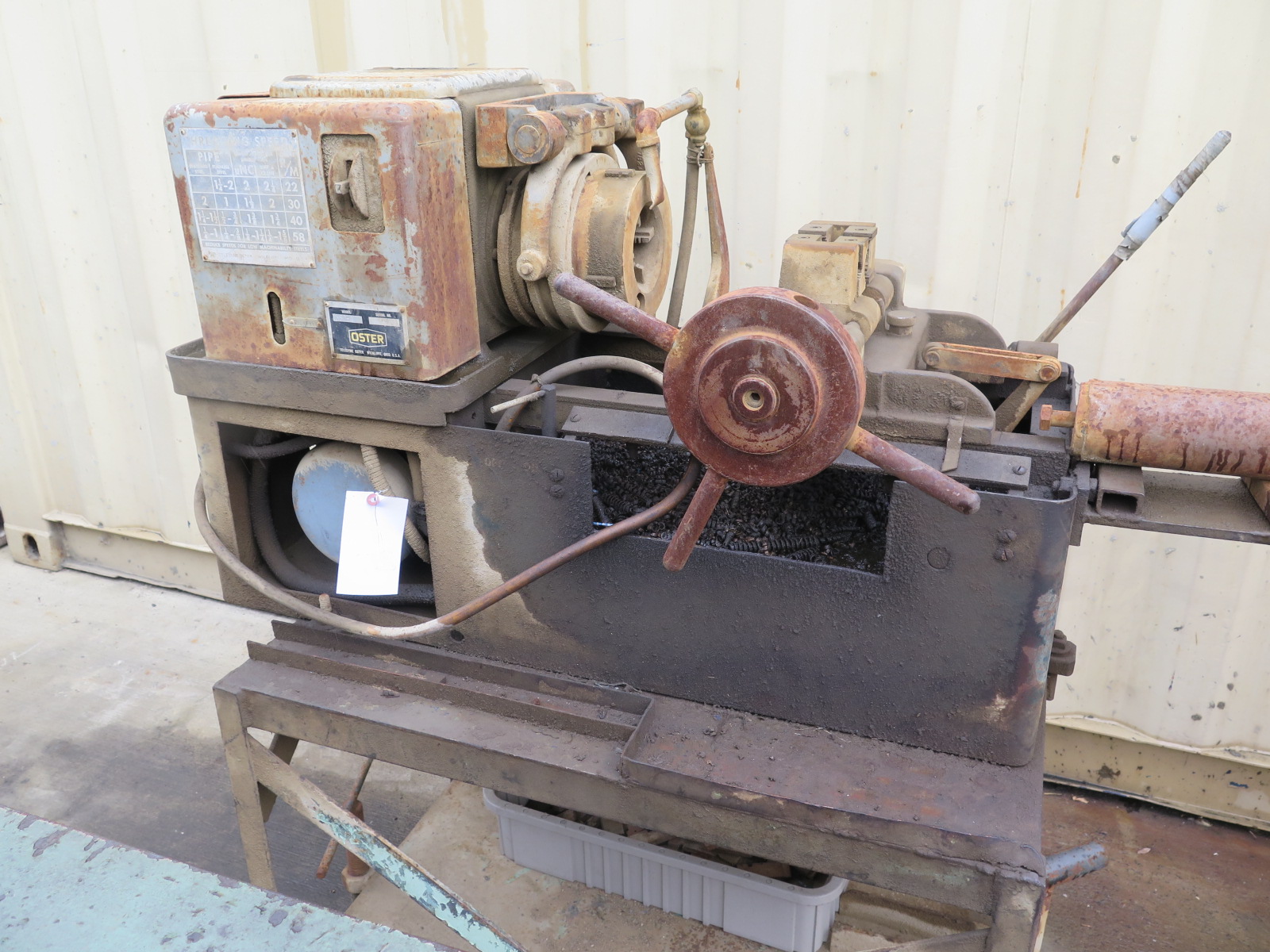 Oster mdl. 582A Automatic Pipe Threading Machine