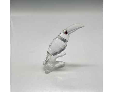 Part of the Up in the Trees theme group. Clear crystal figure has a frosted beak and sits on a frosted crystal branch. Swarov