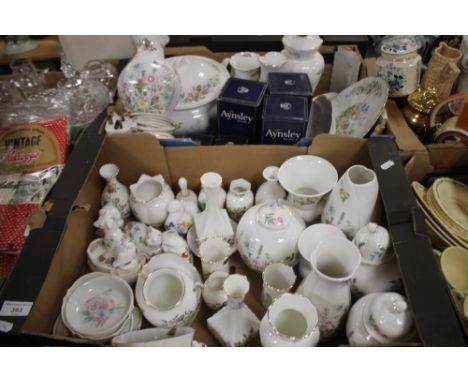TWO TRAYS OF AYNSLEY CERAMICS TO INCLUDE '"WILD TUDOR'", '"COTTAGE GARDEN'", LAMP ETC. (NOT INCLUDING TRAYS
