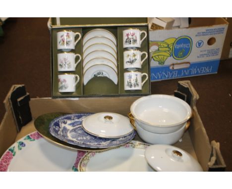 A TRAY OF CERAMICS TO INCLUDE ROYAL WORCESTER