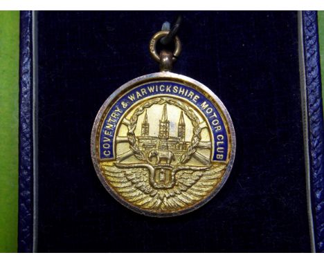 COVENTRY & WARWICKSHIRE MOTOR CLUB 9CT GOLD AND ENAMEL MEDALLION GOLDEN GOBLET TRIAL 1923 8.1g