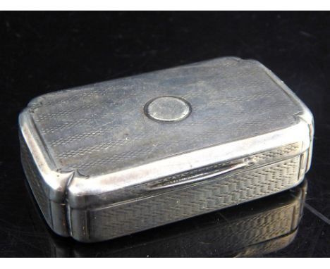 Georgian silver snuff box, Masonic emblem to cartouche, engine turned decoration, recessed corners, gilded interior, London 1