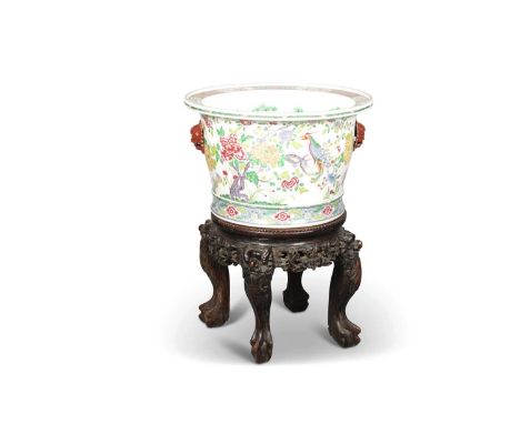 A LARGE SAMSON PORCELAIN FISH BOWL ON A CHINESE MARBLE-INSET HARDWOOD STAND the fishbowl, late 19th Century, decorated in the