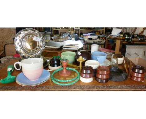 Assorted Bakelite items and a chrome and plastic Russian mantle clock, c. 1950