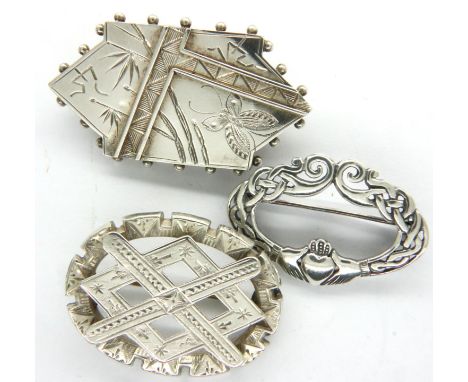 Three 925 silver brooches, one mourning brooch, one Claddagh brooch and another, 18g combined. P&amp;P Group 1 (£14+VAT for t