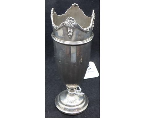 Hallmarked silver vase, Birmingham assay 1924, not filled, H: 14 cm, 82g. P&amp;P Group 1 (£14+VAT for the first lot and £1+V