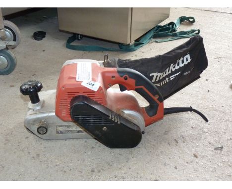 Makita 240v Belt Sander.