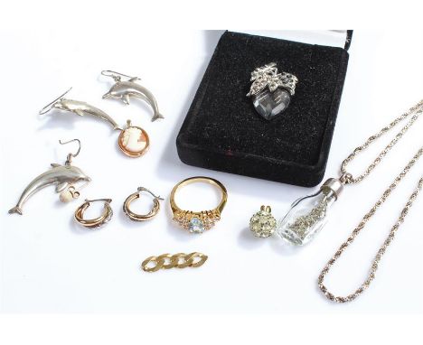 Mixed jewellery, to include links, silver jewellery, a ring, etc, (qty)