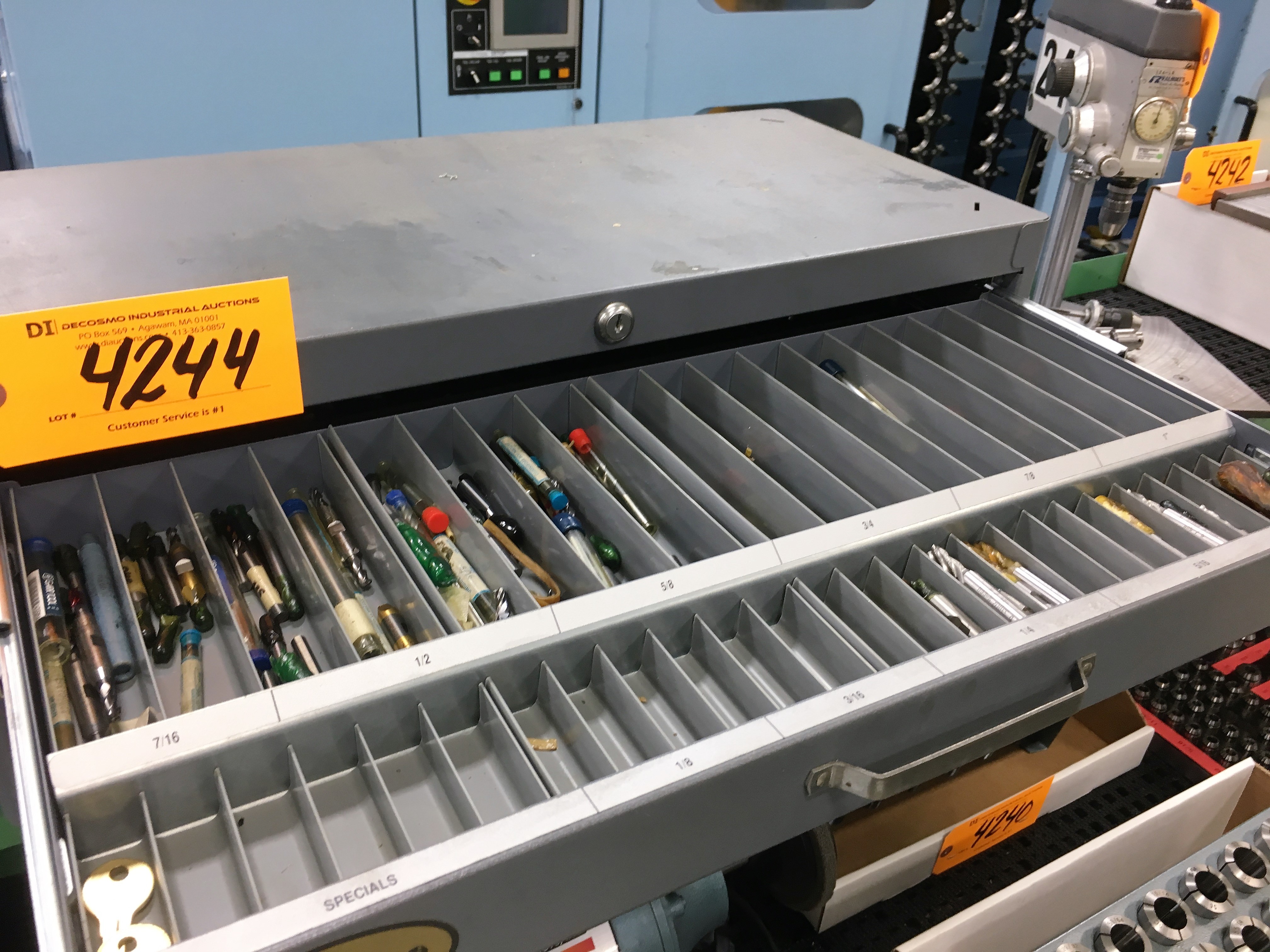 HUOT 3DRAWER STORAGE WITH CONTENTS (DRILL & END MILLS) (*SEE