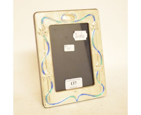 A silver Art Nouveau style photograph frame, 14 cm wide Condition report Modern