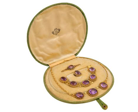 Parure mit oval facettierten Amethysten, wunderschönes Set bestehend aus  Collier L: 46 cm, Armband L. 17,5 cm, Ring Weite 57