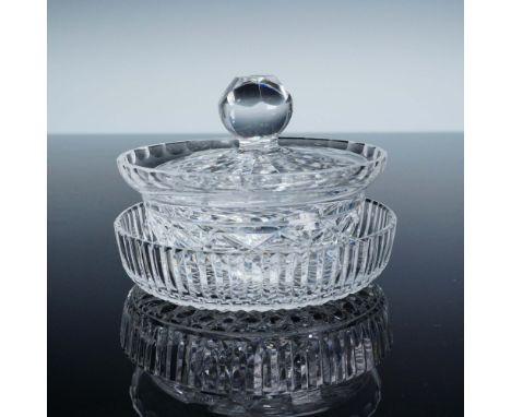 This 3-piece cut crystal set includes a lidded condiment jar, faceted finial-topped lid and round dish. The jar showcases a c