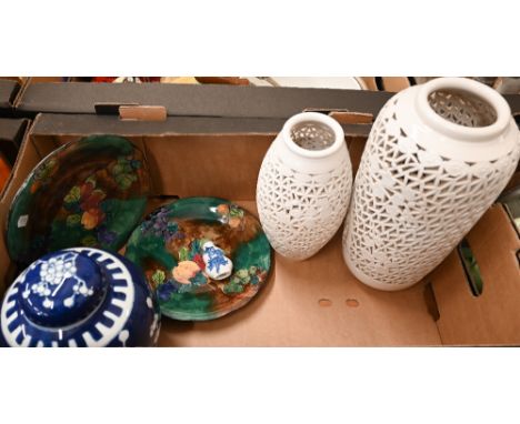 Two Asian reticulated ceramic lamp-bases, to/w a blue and white globular jar and cover, a blue and white snuff-bottle and thr