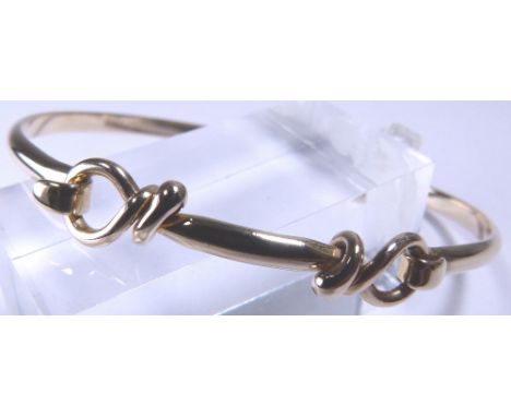 9ct gold solid bangle, RRP £500.00, 10g