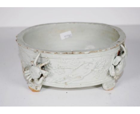 Antique Chinese decorated ceramic bowl white porcelain, oval shaped bowl with applied crab decoration, quad footed, (small ri