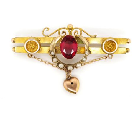 Antique Australian 9ct yellow gold brooch with shamrock and love heart decoration marked R 375 9c approx 4.8 grams weight.