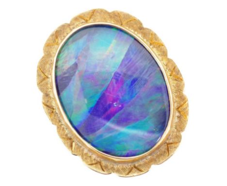 9ct gold and opal triplet flower ring marked 9ct. Approx triplet size 25.6mm x 20mm , weight 12.6 grams, ring size N