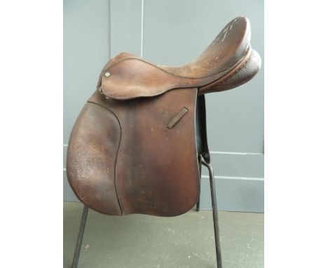 The Crown Saddlery, Walsall hunting saddle 16.5in