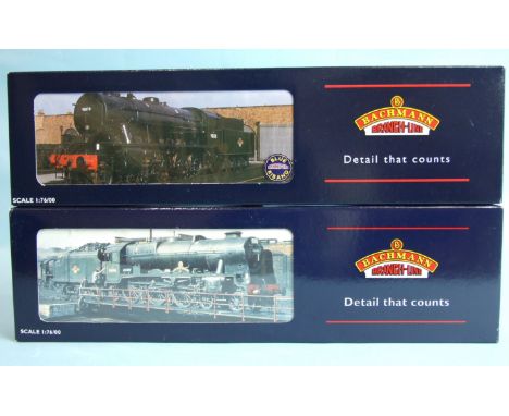 Bachmann OO gauge rebuilt Scot Class LMS 4-6-0 locomotive and tender "The Green Howards" no.6133 and a WD Austerity Class BR 