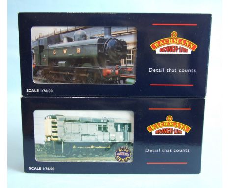 Bachmann OO gauge, locomotives 8750 Pannier Tank 9643 GWR green and a 08 diesel shunter 13365 BR green, boxed, (2).