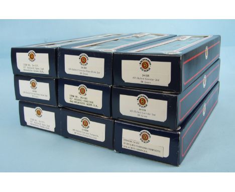 Bachmann OO gauge, nine boxed 63ft Bulleid coaches, all green, (9).