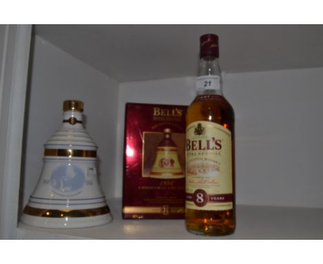 Whisky - Wade ceramic bell, 1847 - 1922,Alexander Graham Bell, another, Christmas decanter , boxed; Bells extra special whisk