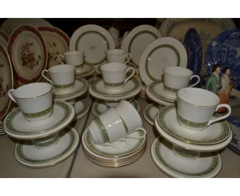 An extensive Royal Doulton Rondelay pattern tea service 