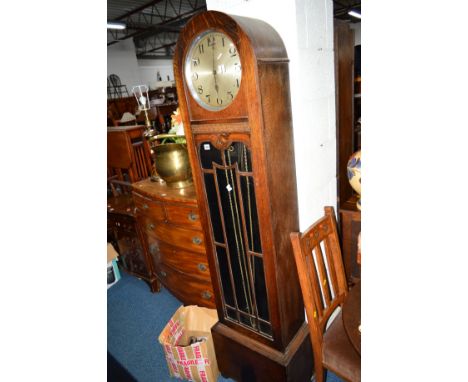 AN EARLY 20TH CENTURY OAK LONGCASE CLOCK, height 191cm (three weights)