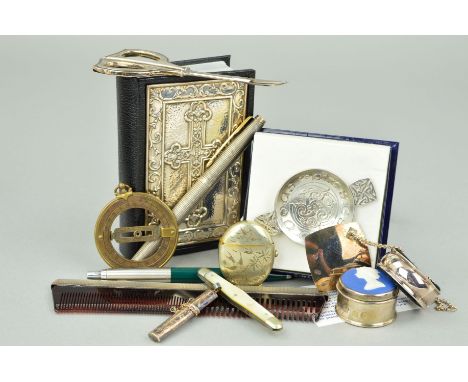 A SELECTION OF NOVELTIES to include a leather cased bible with embossed silver front panel, a limited edition Wedgwood circul