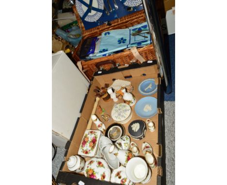 A BOX AND LOOSE CERAMICS AND SUNDRIES to include wicker Optima picnic hamper, boxed novelty waterfall feature, Royal Albert '