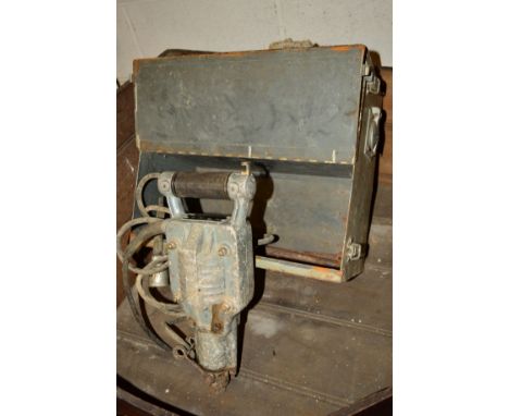 A VINTAGE SIMBA MINI BREAKER WITH METAL CRATE
