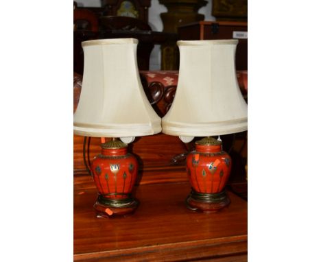 A PAIR OF MODERN CERAMIC TABLE LAMPS with shades