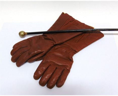 ASSORTED MILITARIA comprising a pair of brown leather flying gloves, labelled respectively 'Type H / Left Hand / Garment No. 