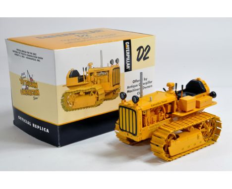 Spec Cast 1/16 Precision Caterpillar D2 Crawler Tractor. NM to M in Box.