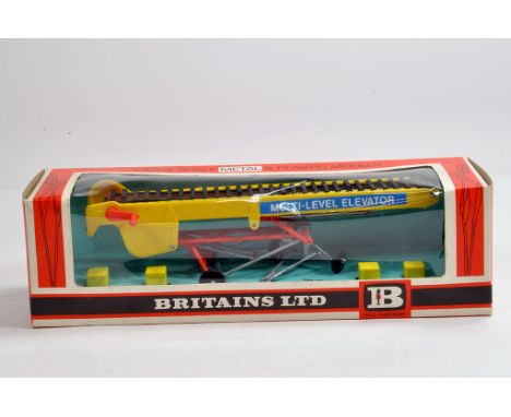 Britains 1/32 No. 9564 Elevator. M in E Box.