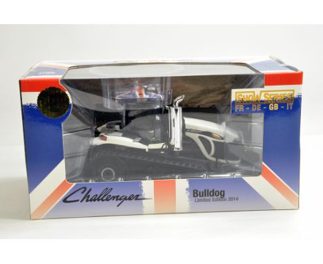 USK 1/32 Challenger Bulldog Union Jack  Flag Edition Tractor. M in Box.