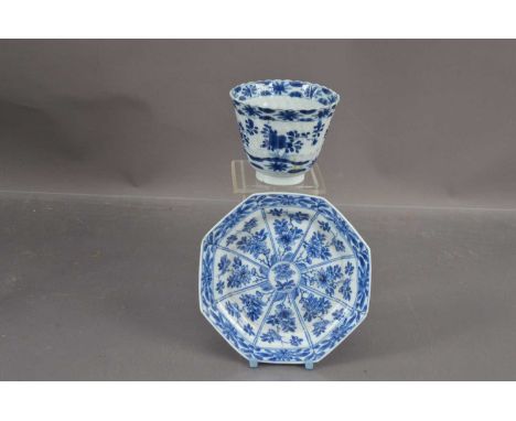 A Chinese blue and white  Ko-Sometsuke porcelain cup, with scalloped rim and fluted sides, moulded with elongated honeycombe 