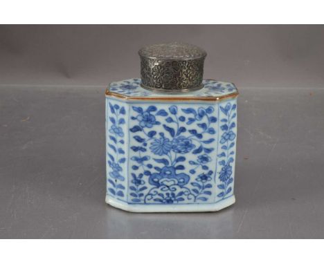 A Chinese Kangxi period blue and white tea caddy, with a later metal lid/cap. 10.5 cm tall. Provenance:- Ex collection of Dav