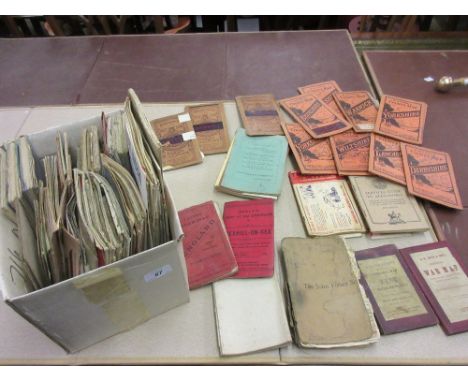 Box containing a quantity of various 20th Century Ordnance Survey road maps, various cloth cased road maps and various guides