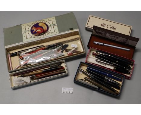 Bag comprising a large collection of vintage and other pens and similar writing instruments: Colibri of London, Swain 14K nib