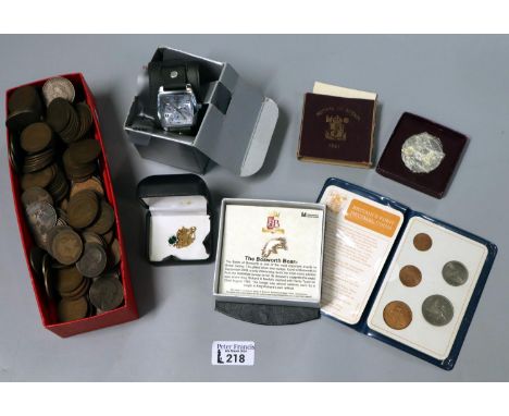 Box comprising assorted GB coinage together with a Timex gents watch, plated chain and pendant etc.  (B.P. 21% + VAT) 