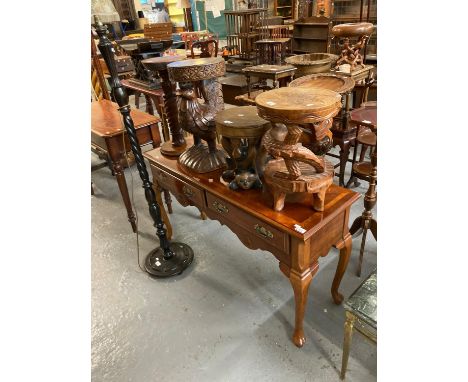 Collection of furnishing items to include: reproduction yew wood two drawer dresser base together with a collection of modern