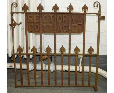AN IRON GARDEN GATE FROM 'RECTORY COTTAGE', EARLY 20TH C, 96CM H X 92CM W 